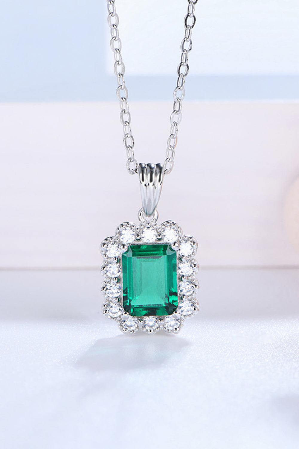 1.5 Carat Lab-Grown Emerald Pendant 925 Sterling Silver Necklace.