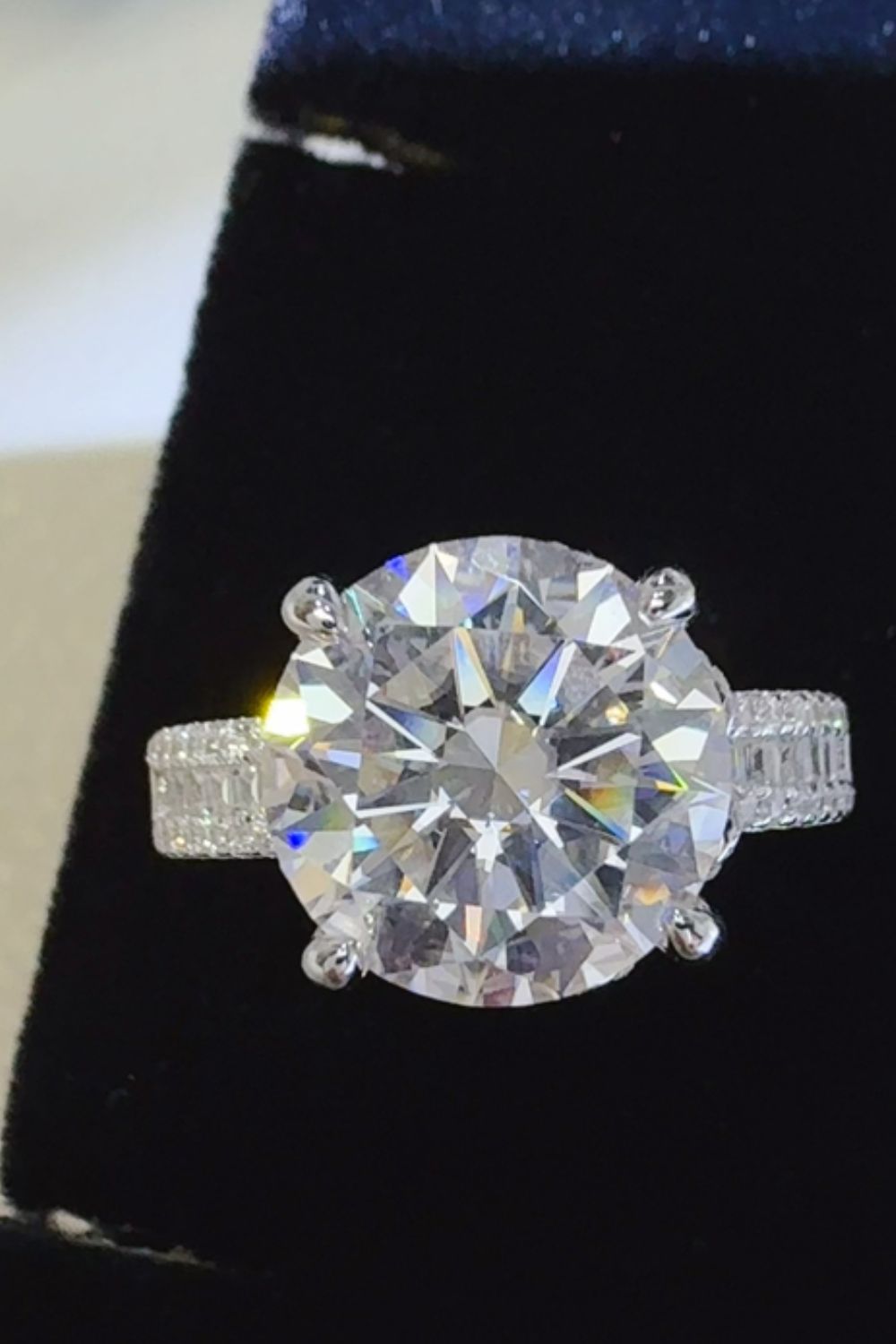 5 Carat Moissanite 925 Sterling Silver Ring.